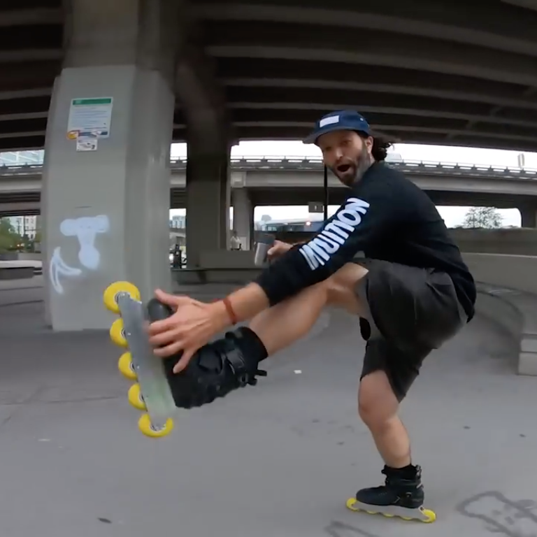 Flow skate with Leon